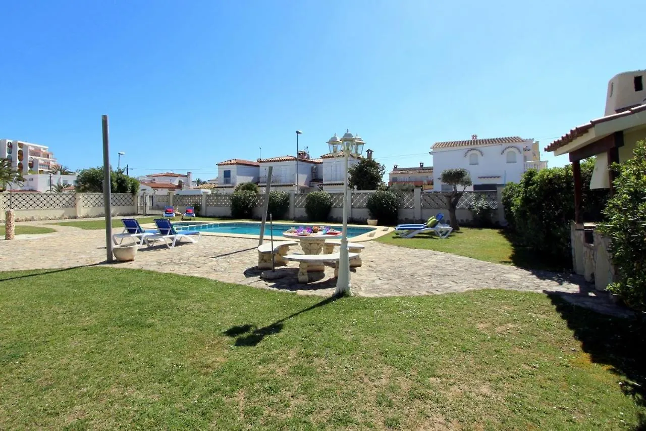Leon Inmo Apartment Elen - 10417 Empuriabrava Spanje