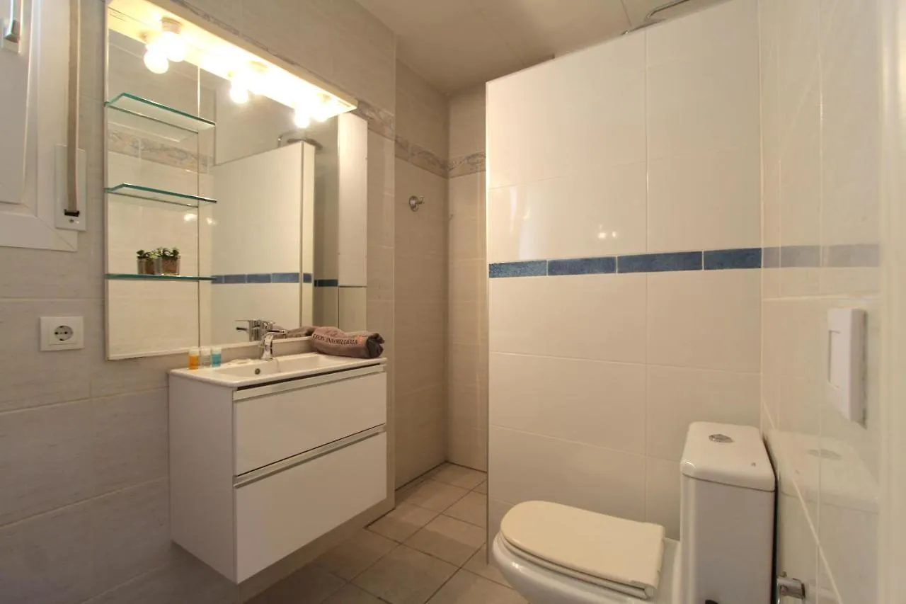 Leon Inmo Apartment Elen - 10417 Empuriabrava Spanje